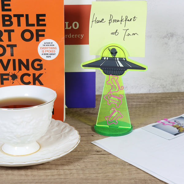 Creative UFO Desk Memo Note Paper Photo Holder Clip Card Stand Organizer with Magnets